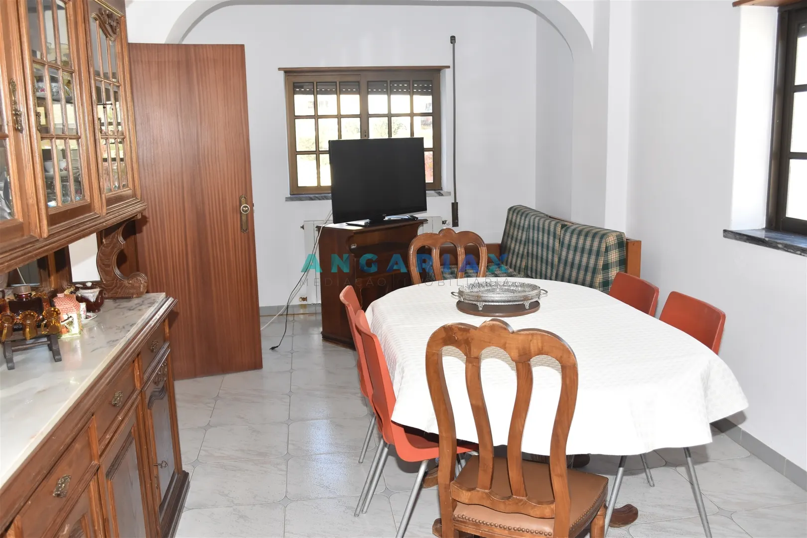 Show profile: Sell House > T6