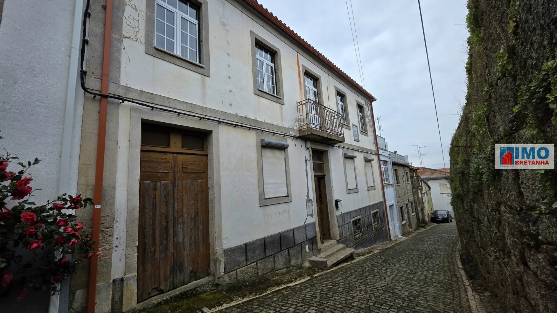 Show profile: Sell House T5