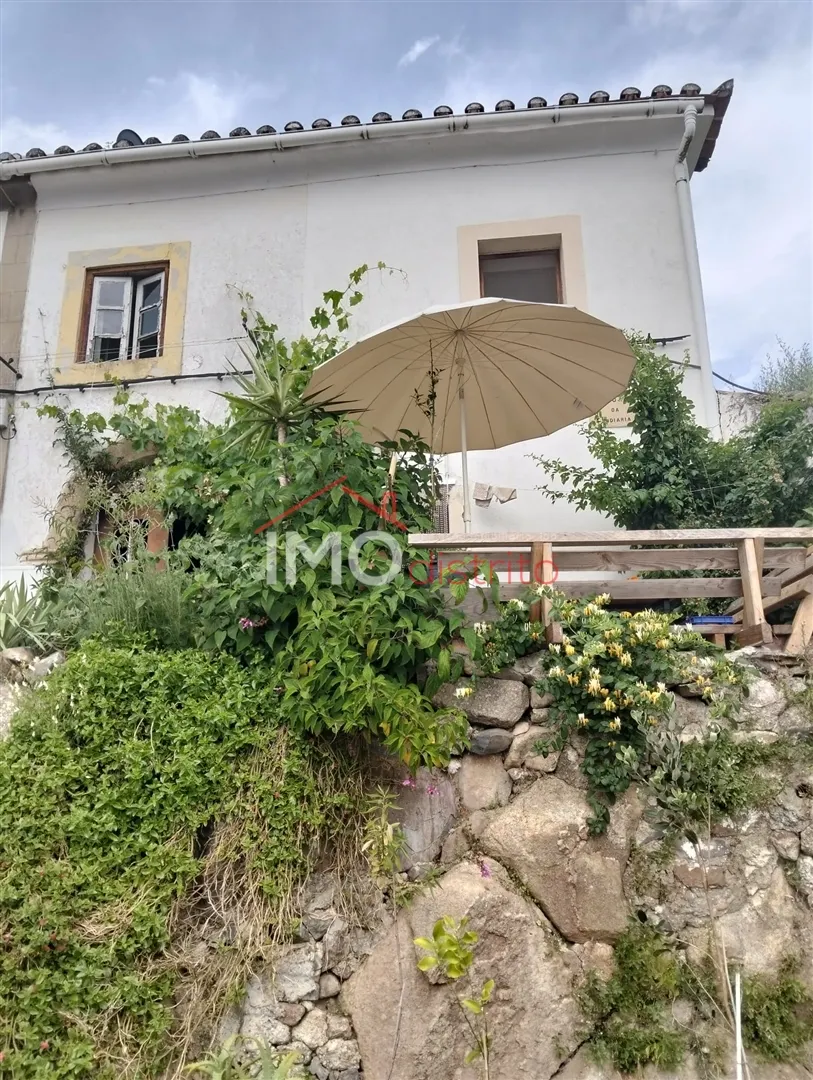 Ver detalhes: Venda Moradia T6